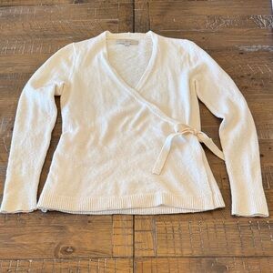 LOFT Soft Cream V-Neck Sweater